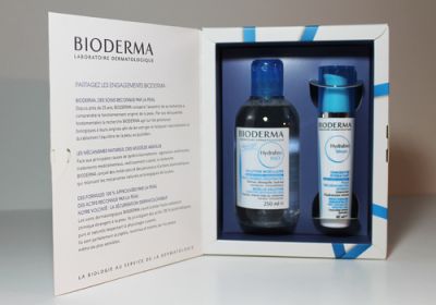 Schachtel mit Verschlussklappe