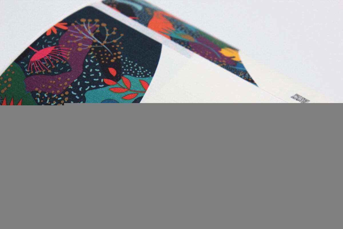 Bobine étiquette Lorient effet bois blanc