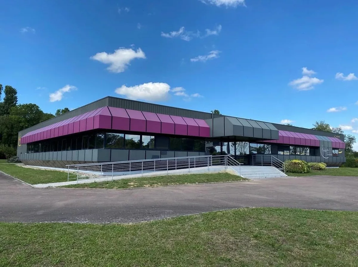 Bâtiment du site d'Autajon Étiquette Bourgogne