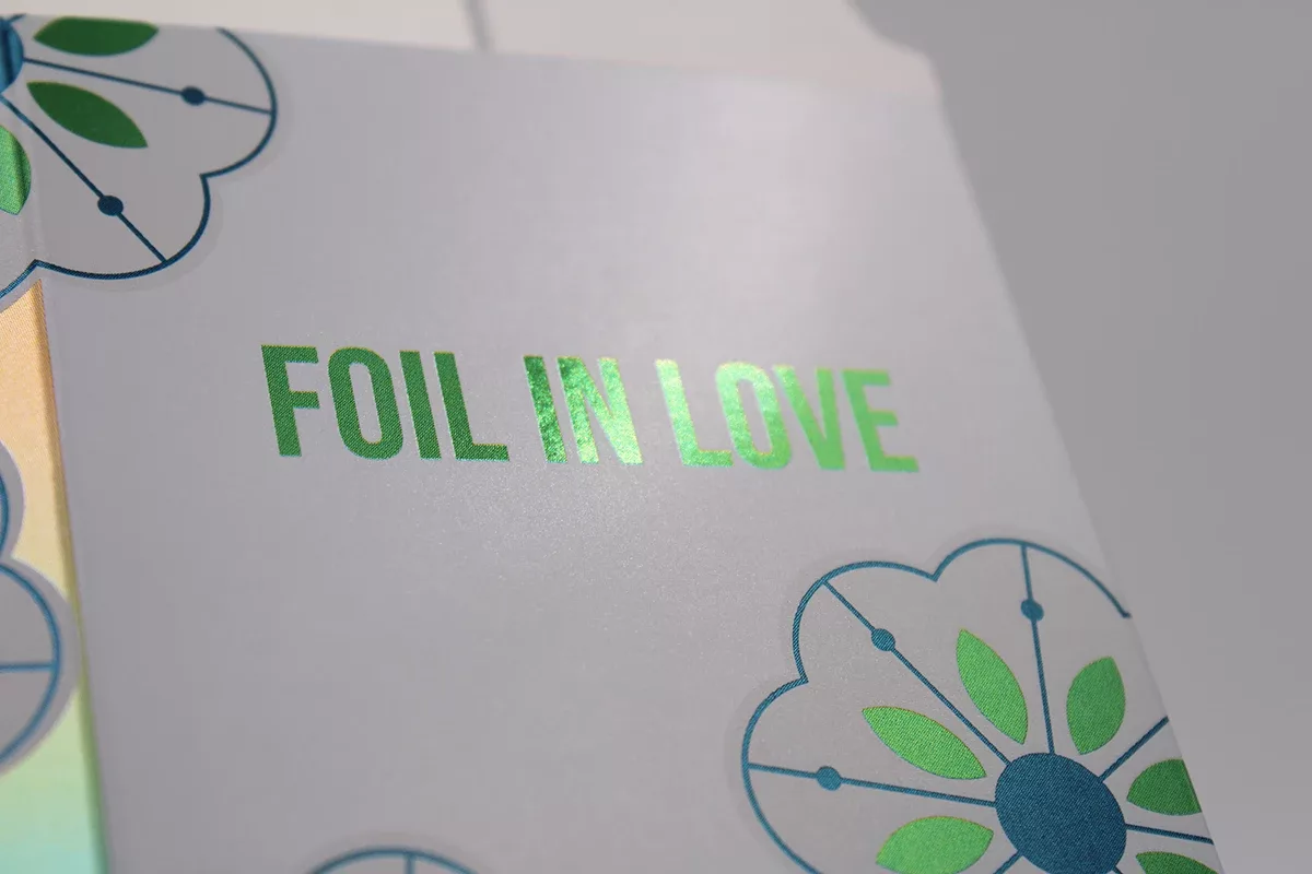 Folding cartons Foil in Love