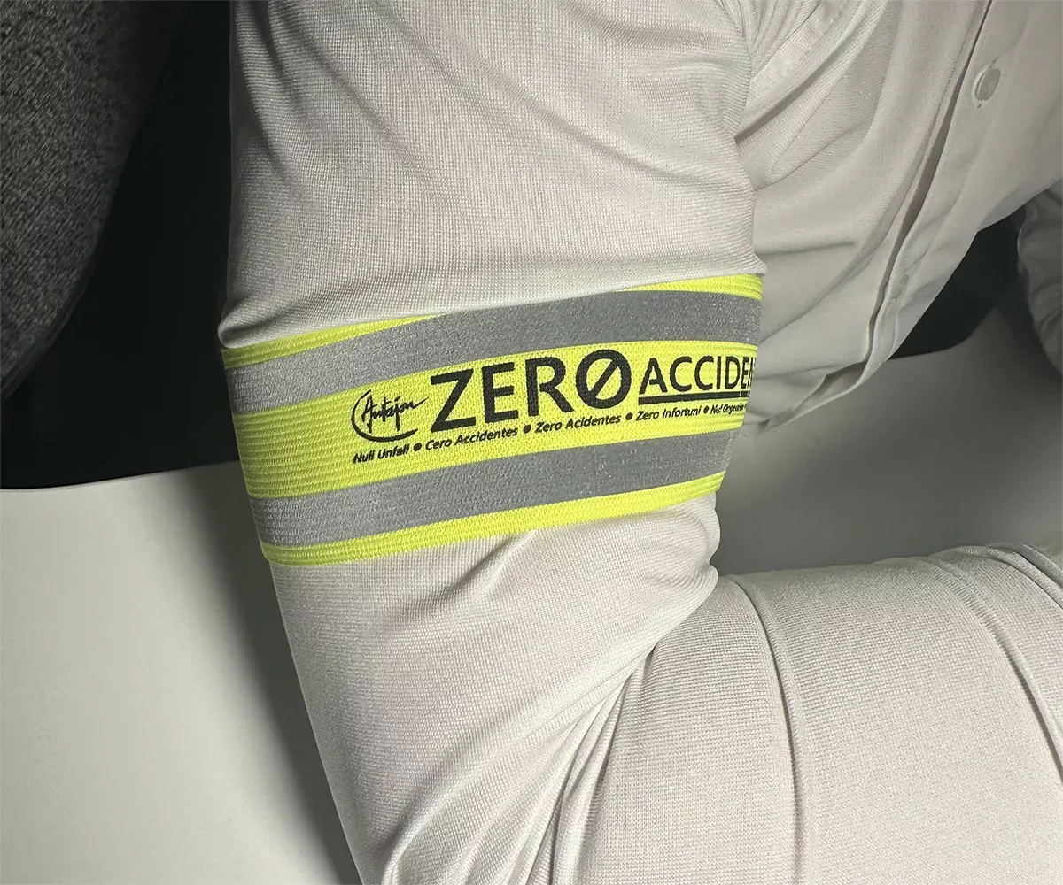 zero accident chez Autajon bras musclé