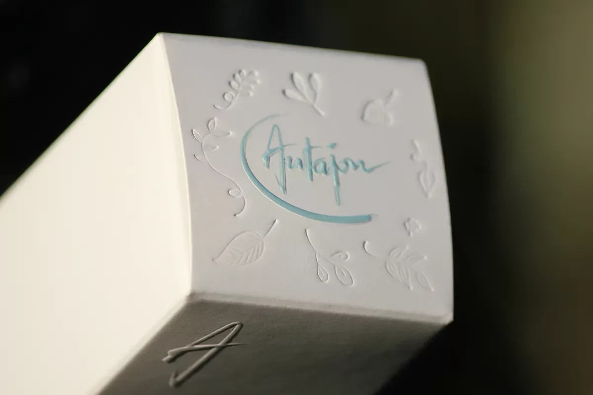 Autajon gaufrage estampage encre bio-sourcée